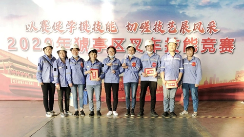 宜昌市猇亭區(qū)總工會組織叉車技能競賽，股份公司多名選手獲得榮譽(yù)
