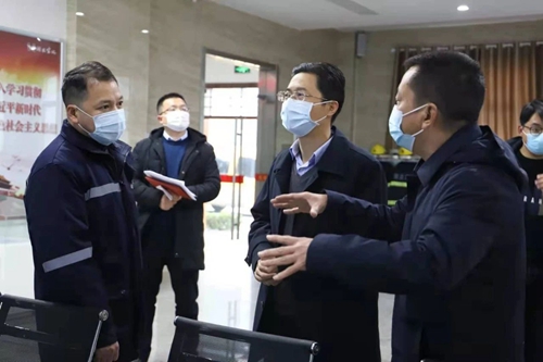 宜都市委副書記、市長(zhǎng)李澤剛到楚星公司慰問(wèn)市拔尖人才